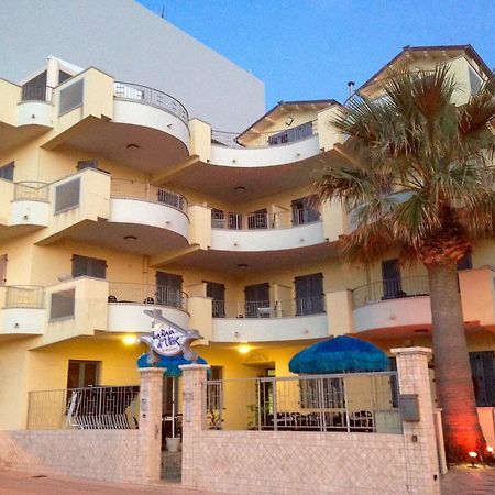 La Baia Di Ulisse Villa Venetico Exteriör bild