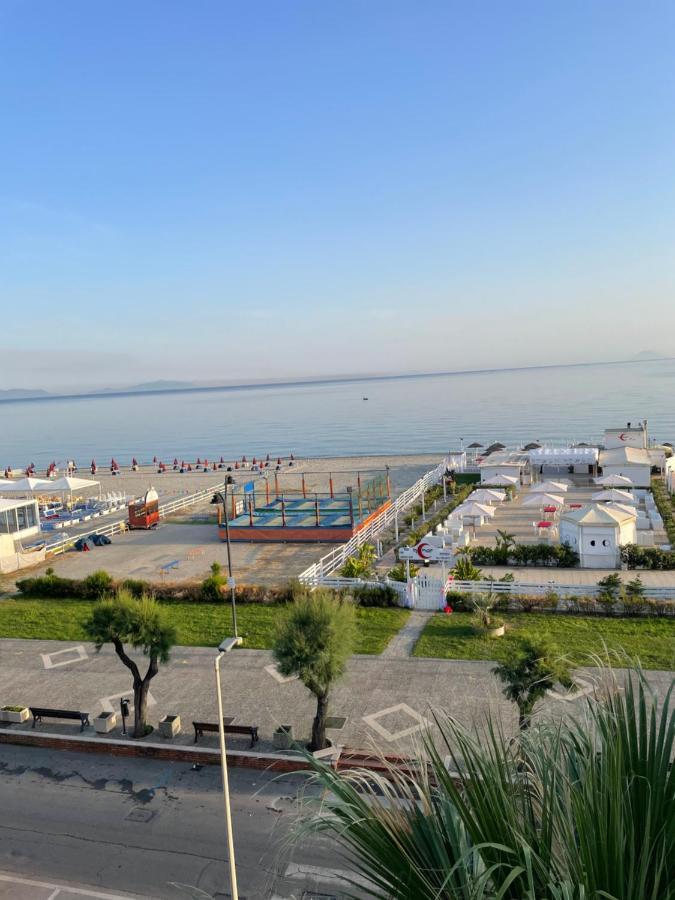 La Baia Di Ulisse Villa Venetico Exteriör bild