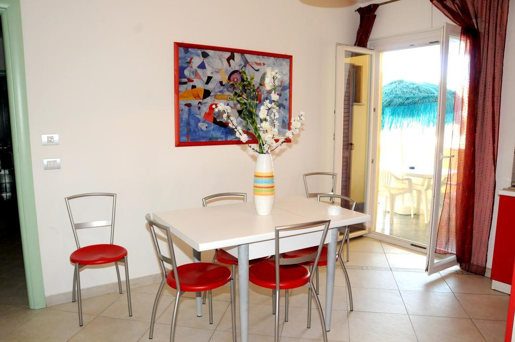 La Baia Di Ulisse Villa Venetico Exteriör bild